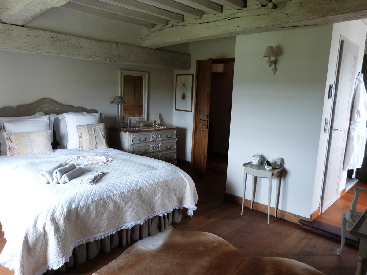 Bed and Breakfast Le Manoir De Beauregard Clermont-de-Beauregard Exterior foto