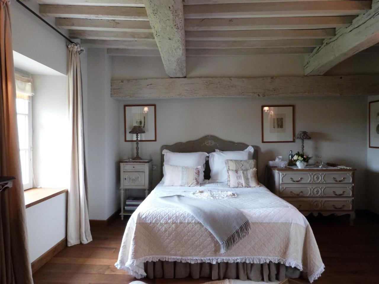 Bed and Breakfast Le Manoir De Beauregard Clermont-de-Beauregard Exterior foto